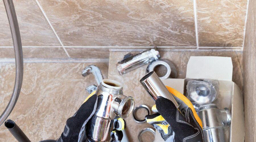 Professional gutter cleaning in Grottoes, VA